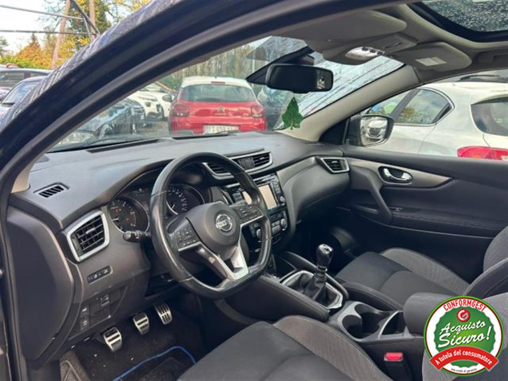 Qashqai   Qashqai 1.5 dCi N-Connecta T