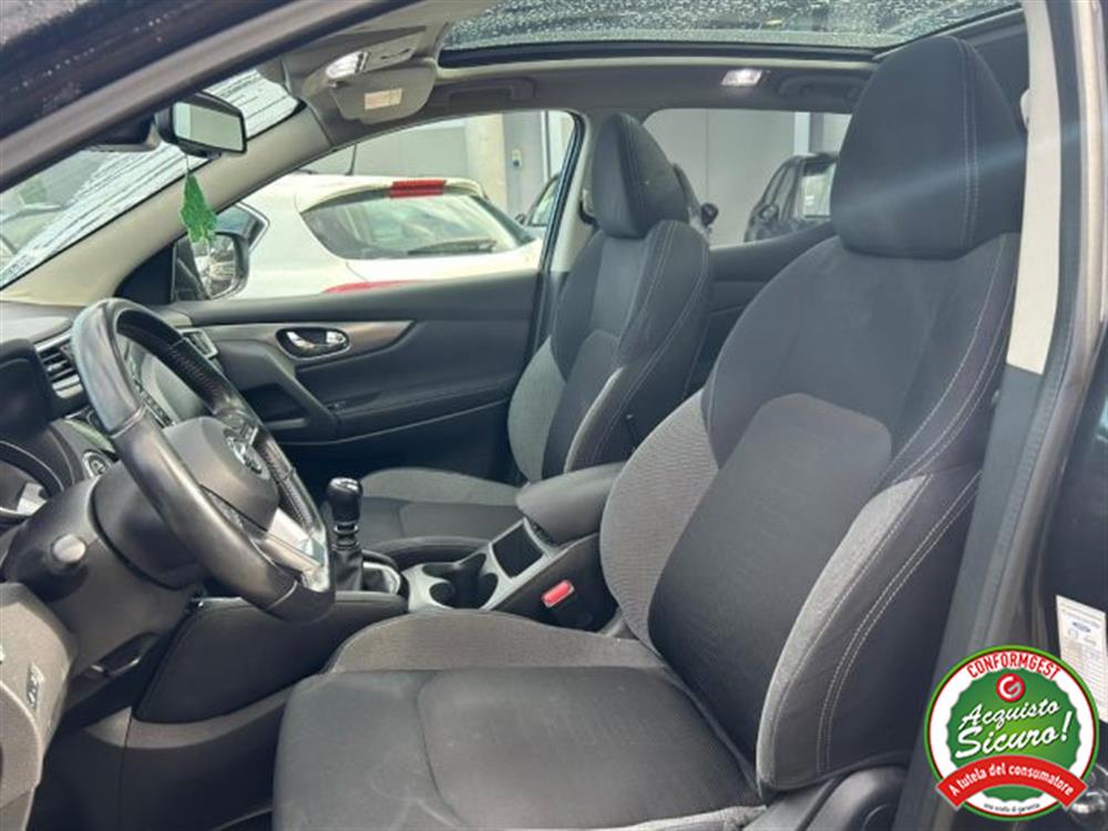 Qashqai   Qashqai 1.5 dCi N-Connecta T