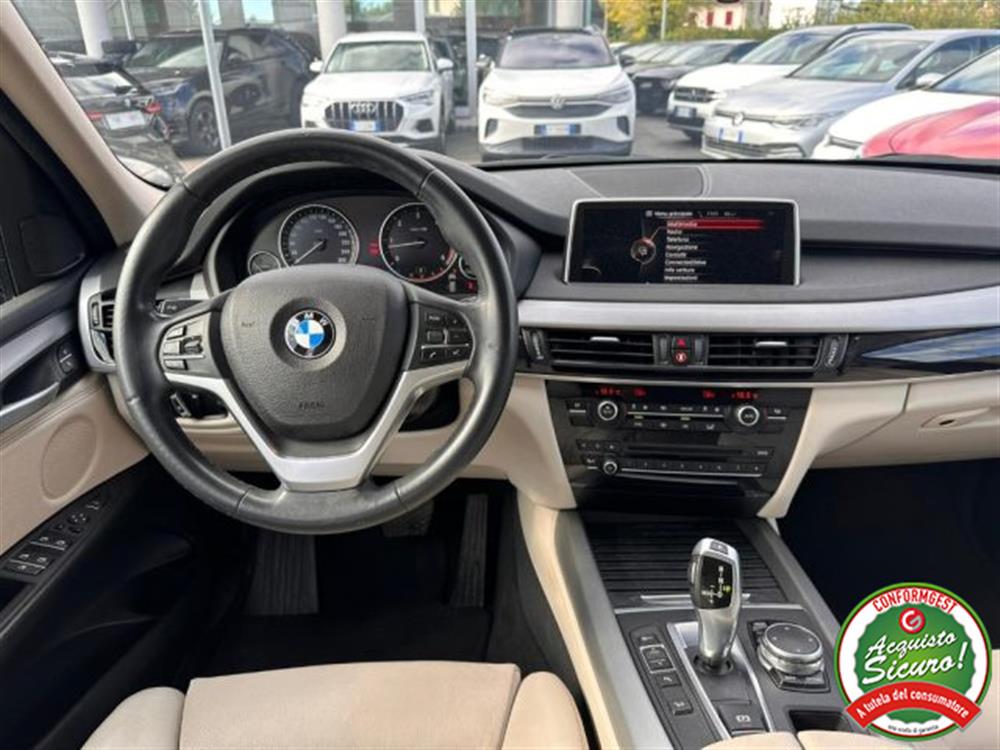 X5   X5 xDrive30d 258CV Luxu