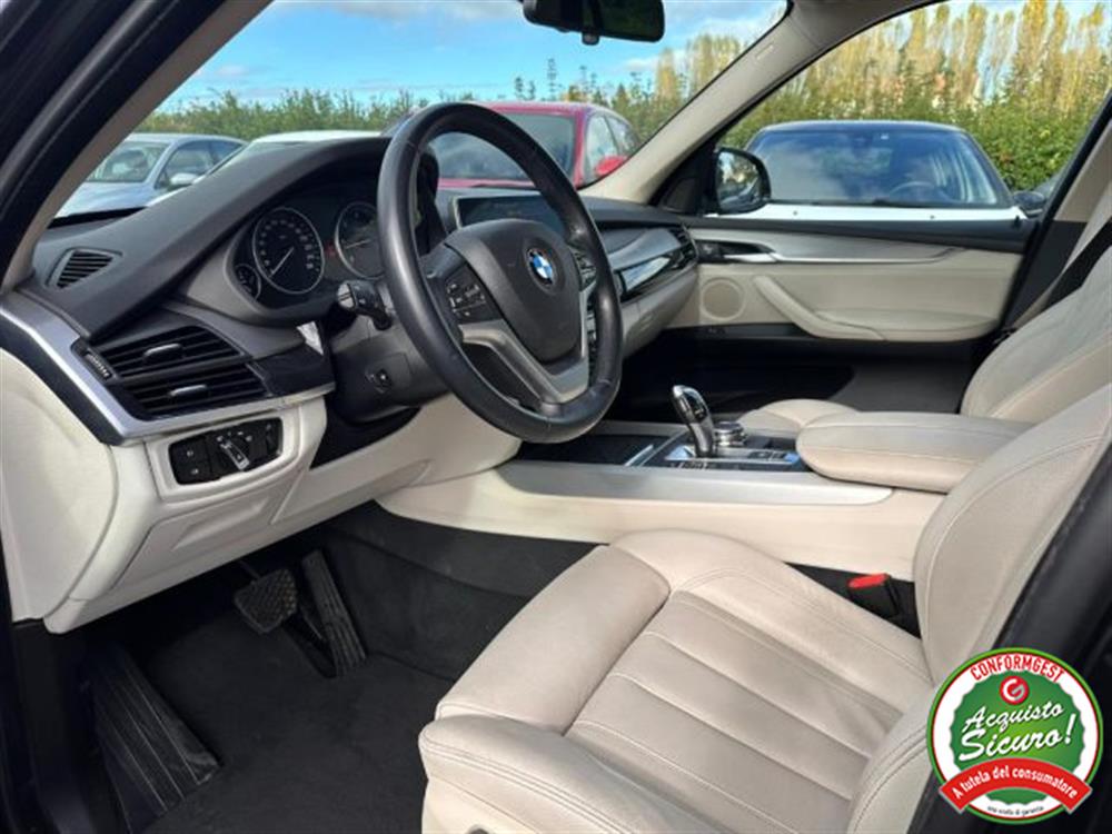 X5   X5 xDrive30d 258CV Luxu
