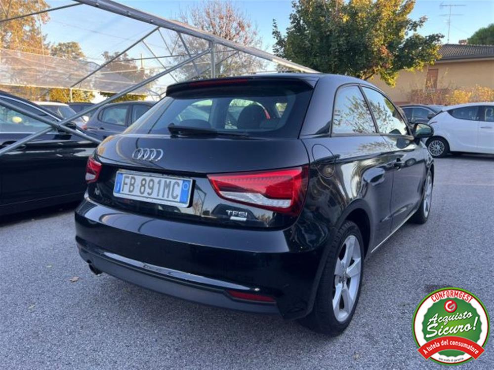 A1   A1 1.0 TFSI ultra Sport