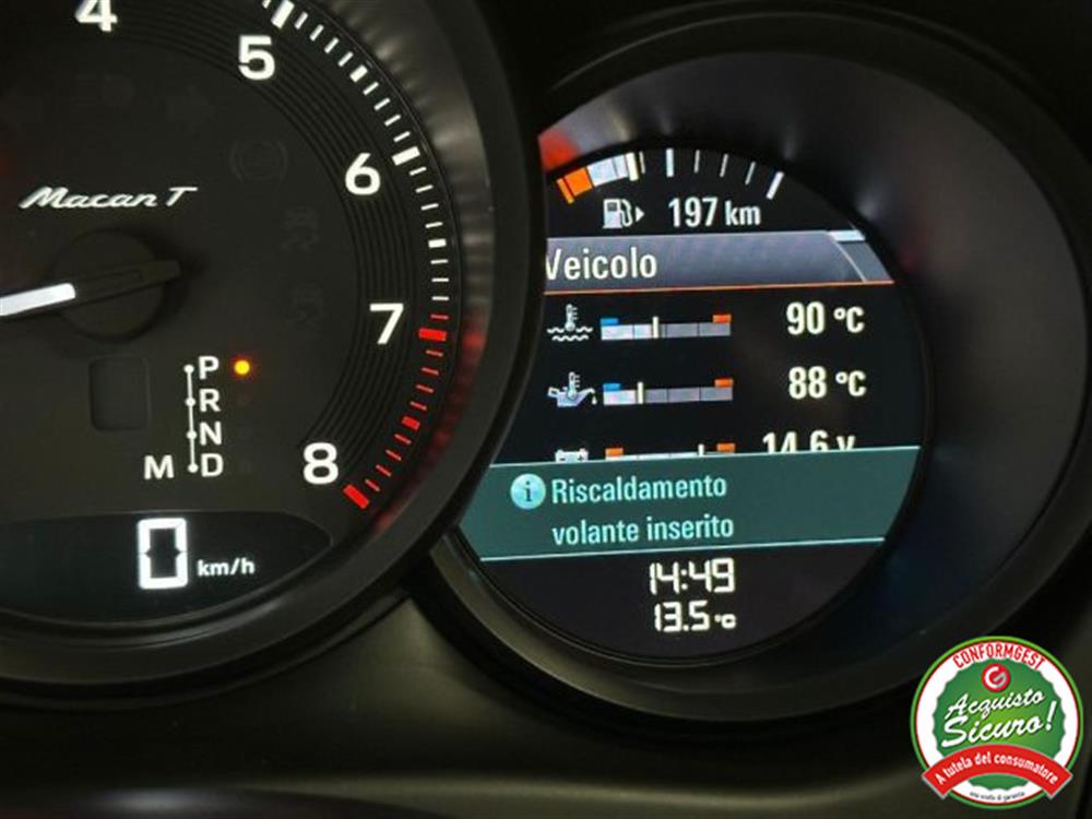 Macan   Macan 2.0 T