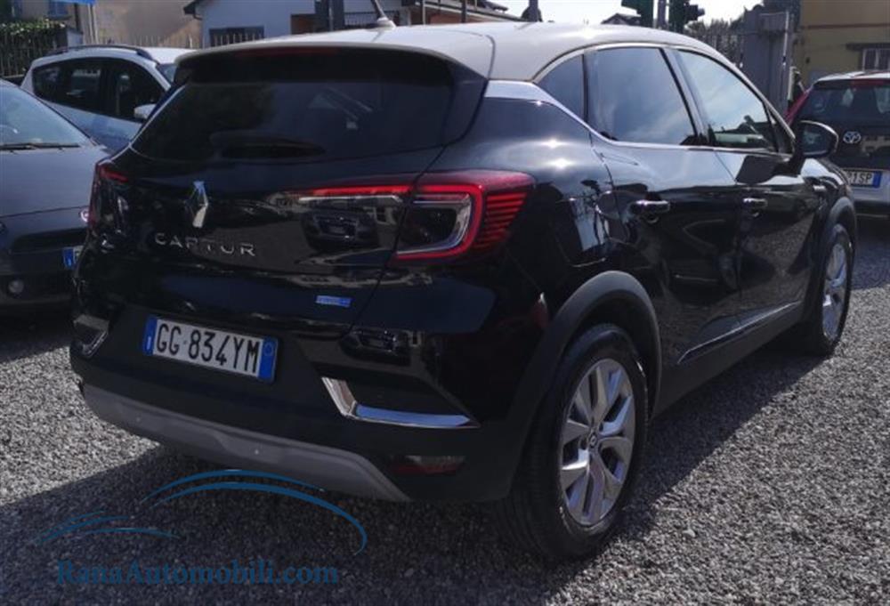 Captur   Captur Full Hybrid E-Tech 1