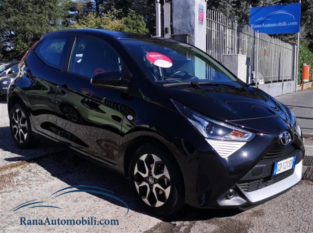 Aygo   Aygo Connect 1.0 VVT-i 5p