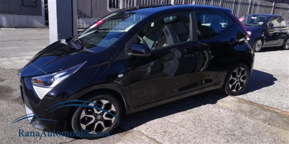 Aygo   Aygo Connect 1.0 VVT-i 5p