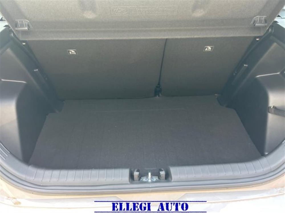 i20   i20 1.2 MPI MT Connectli