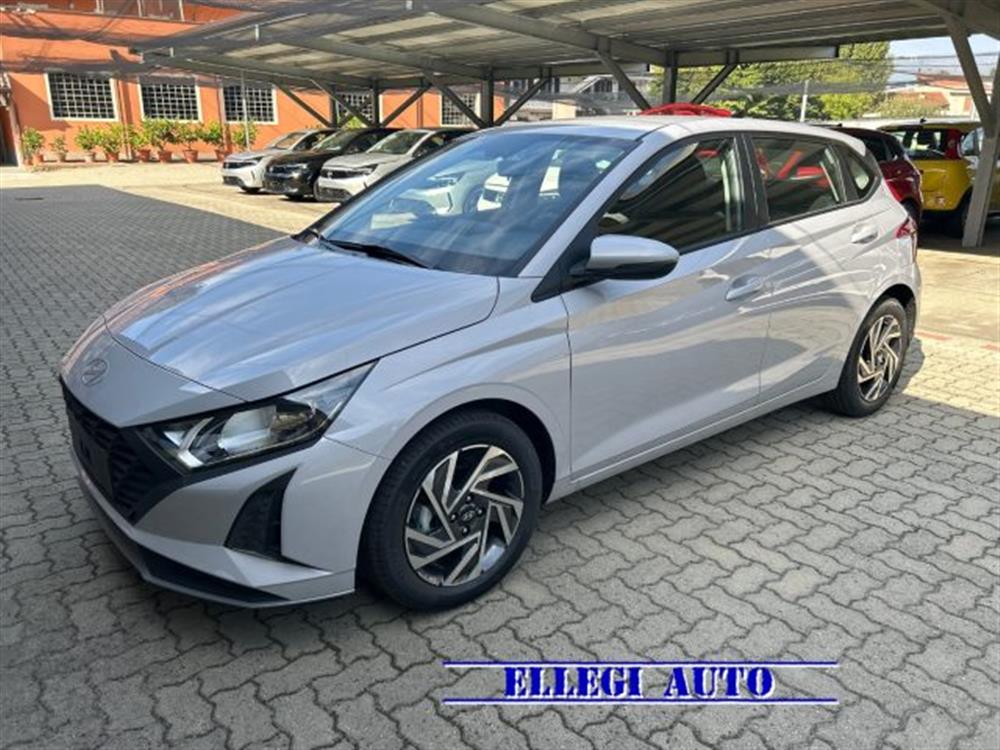 i20   i20 1.2 MPI MT Connectli