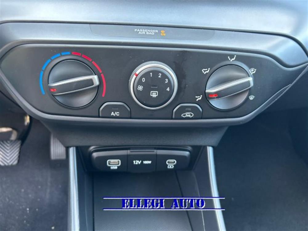 i20   i20 1.2 MPI MT Connectli