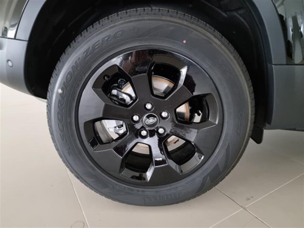 Defender   Defender 110 3.0D I6 200 CV A