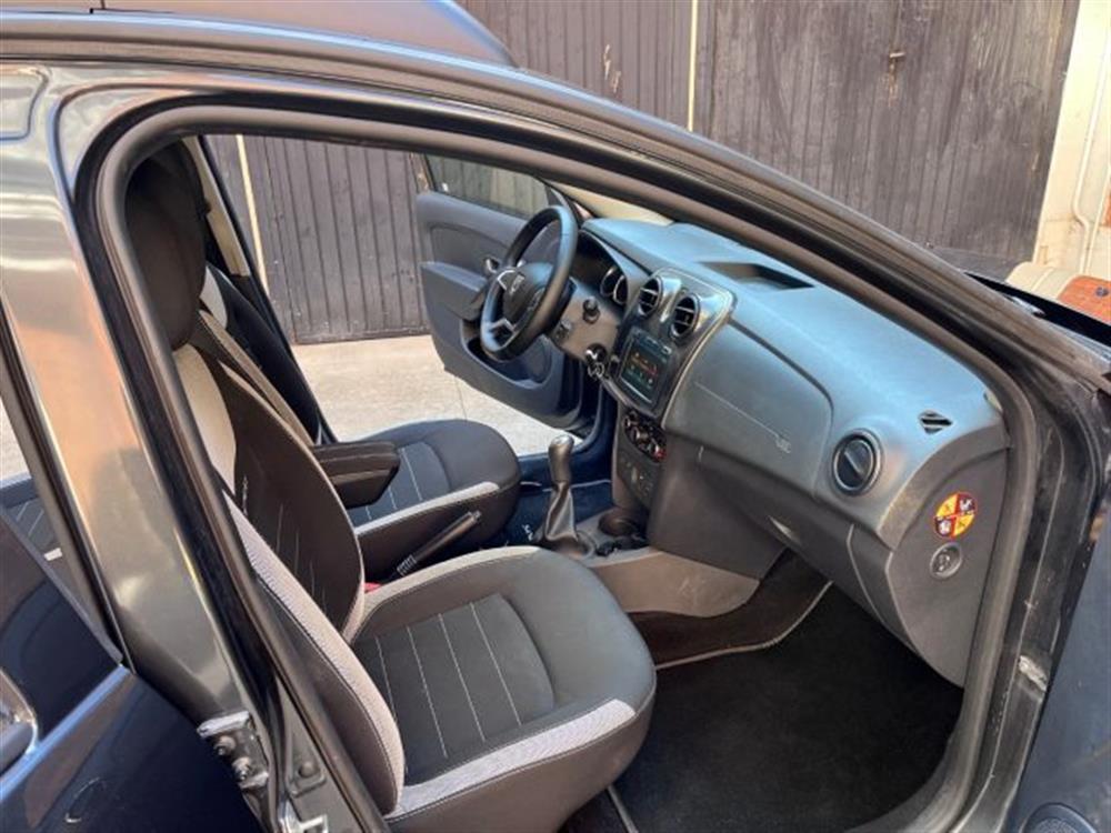 Sandero   Sandero Stepway 0.9 TCe 90 C