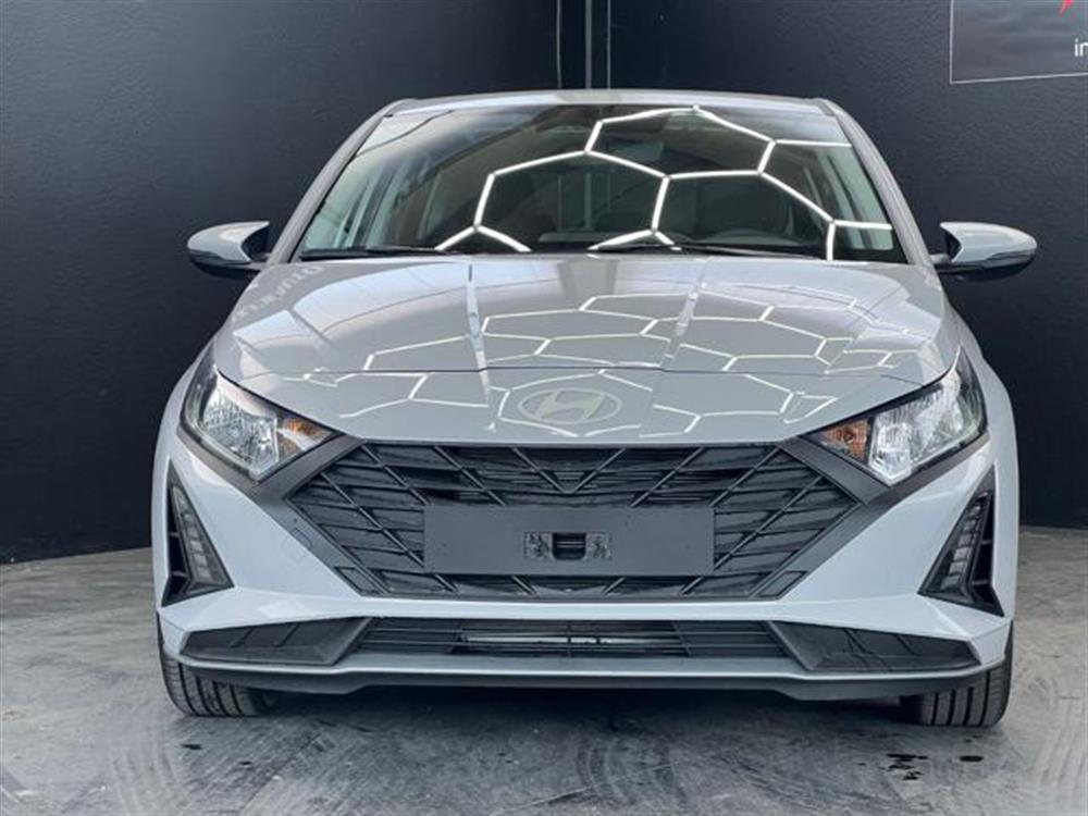 i20   i20 1.2 MPI MT Connectli