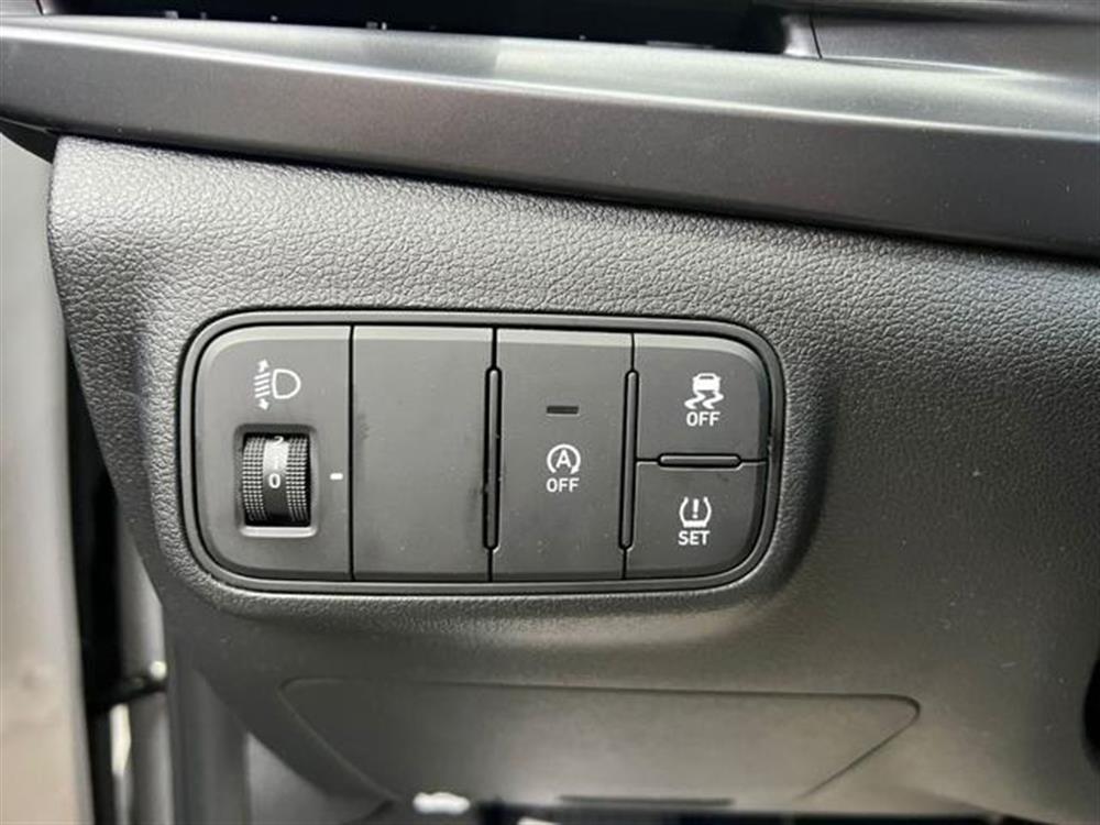 i20   i20 1.2 MPI MT Connectli