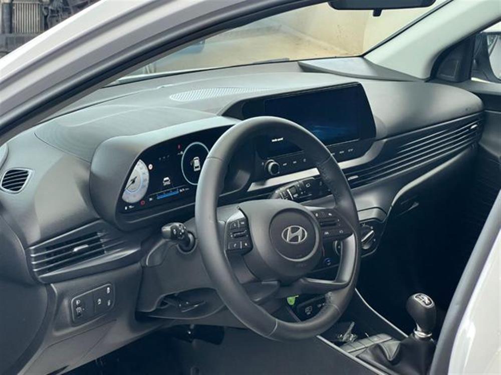 i20   i20 1.2 MPI MT Connectli