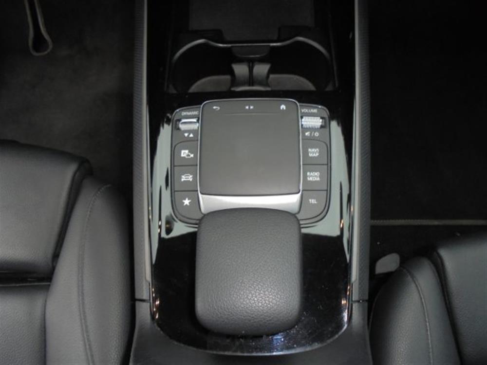 GLB 200   GLB 200 d Automatic 4Matic S