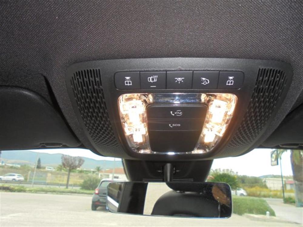 GLB 200   GLB 200 d Automatic 4Matic S