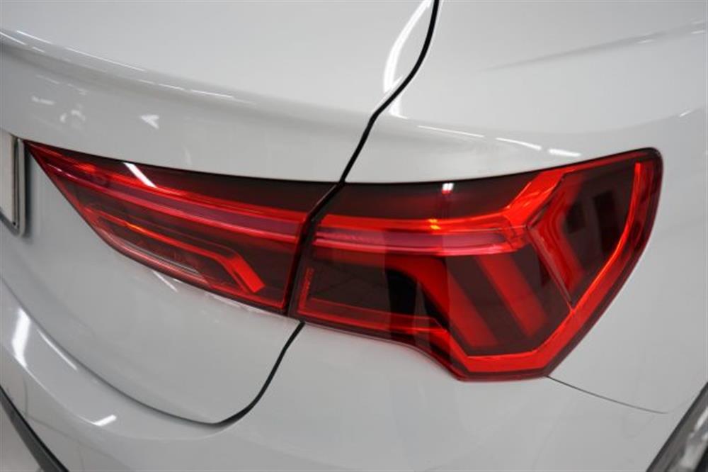 Q3   Q3 SPB SPORTBACK 35 TDI