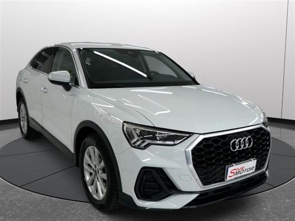 Q3   Q3 SPB SPORTBACK 35 TDI