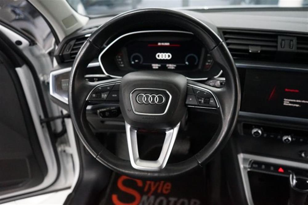 Q3   Q3 SPB SPORTBACK 35 TDI