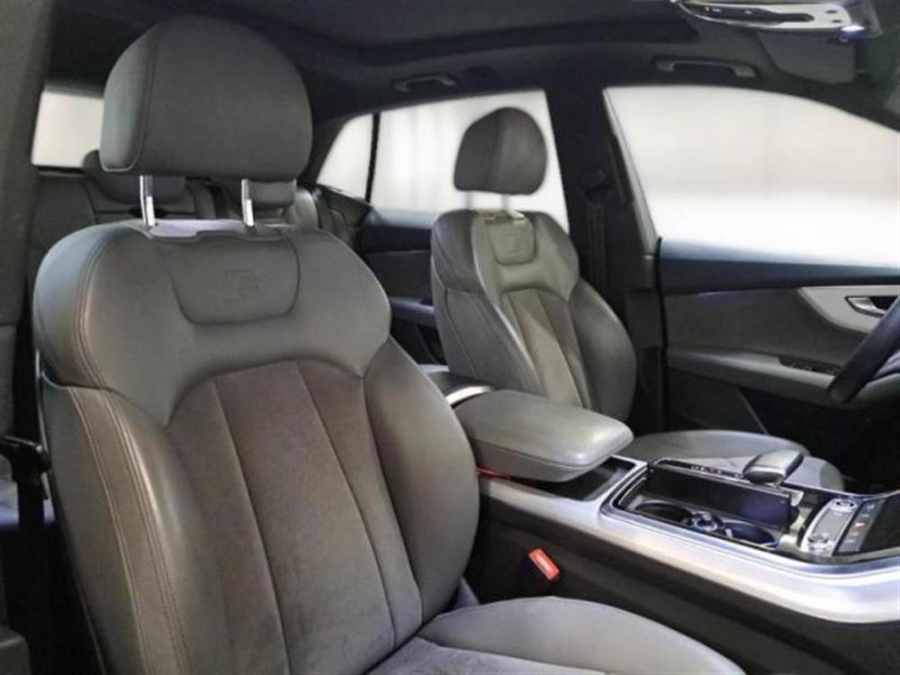 Q8   Q8 50 TDI 286 CV quattr