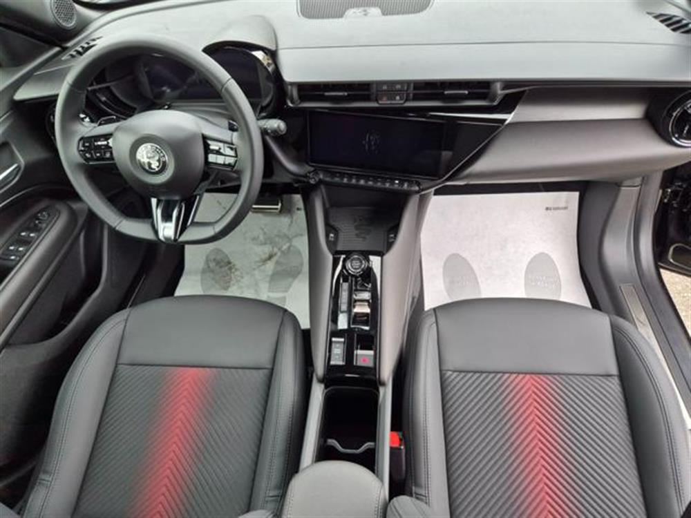 Junior   Junior 1.2 145 CV Hybrid eD