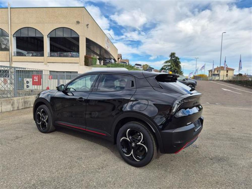 Junior   Junior 1.2 145 CV Hybrid eD