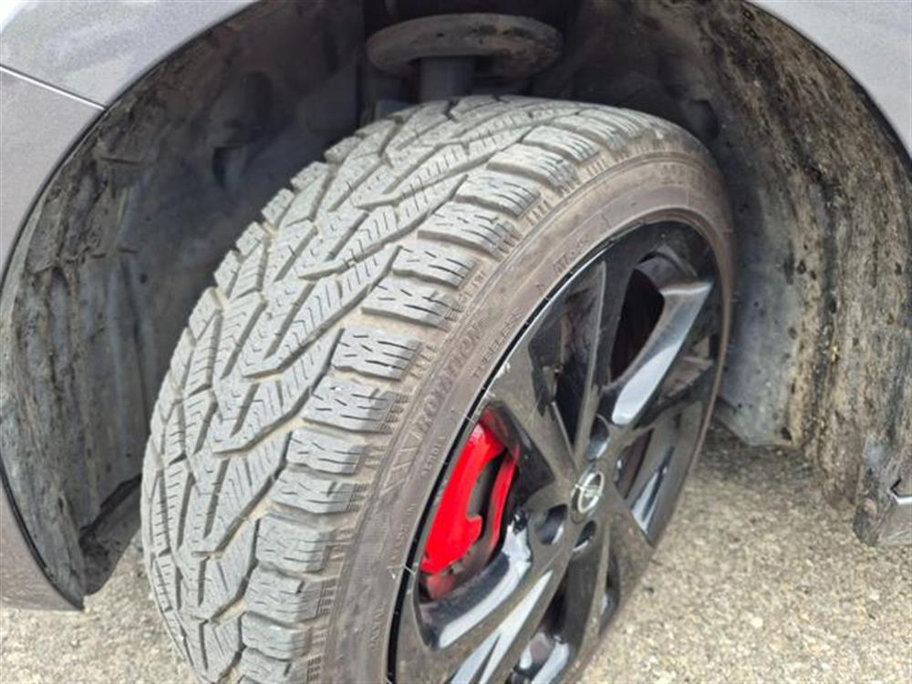 Corsa   Corsa 1.2 100 CV GS Line