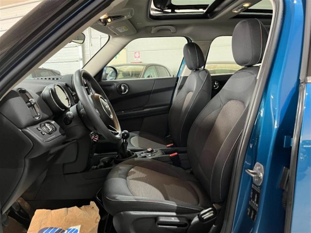 Countryman   Countryman 1.5 Cooper Boost HYP