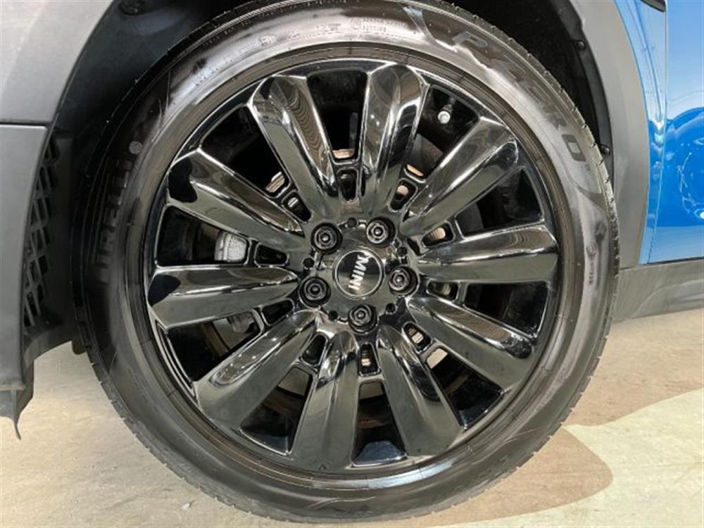 Countryman   Countryman 1.5 Cooper Boost HYP