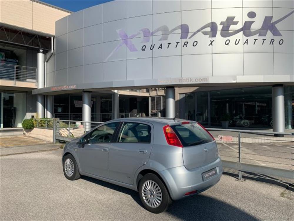 Grande Punto   Grande Punto 1.3 MJT 90 CV 5 port