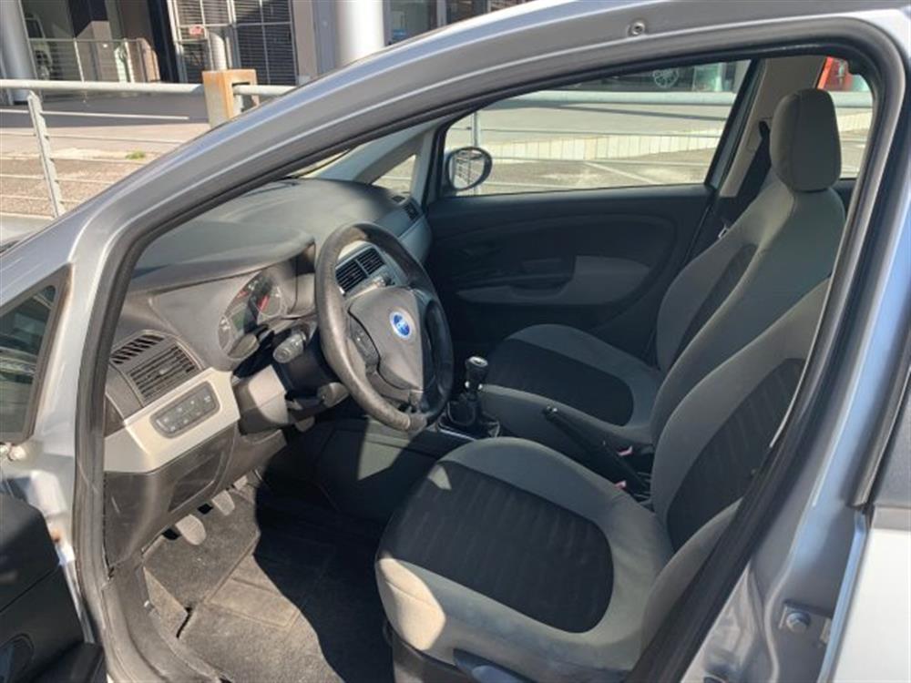 Grande Punto   Grande Punto 1.3 MJT 90 CV 5 port