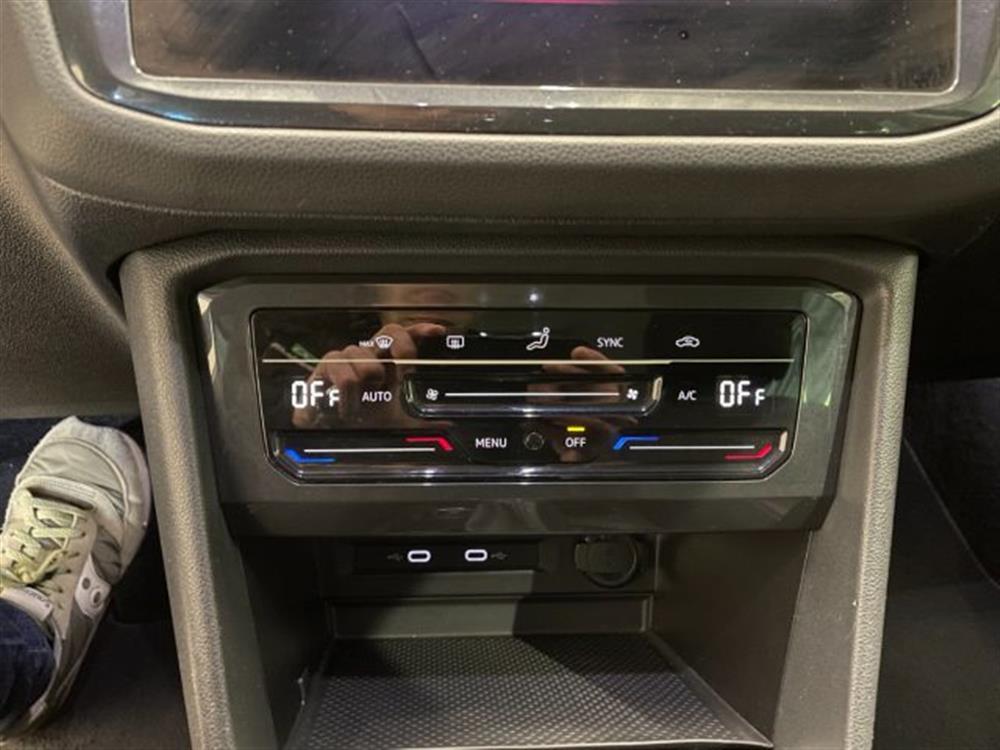 Tiguan   Tiguan 2.0 TDI DSG 4MOTION