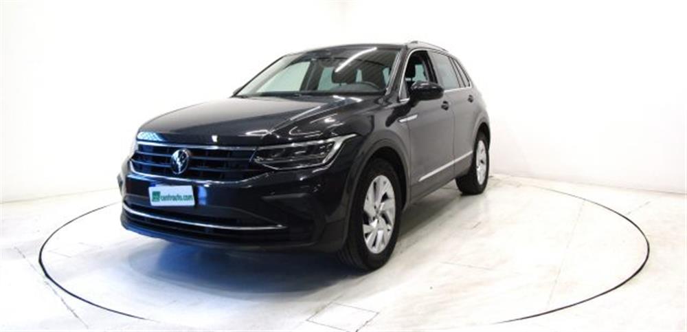 Tiguan   Tiguan 2.0 TDI DSG 4MOTION