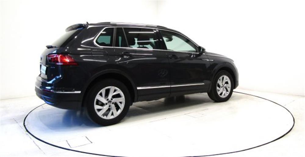 Tiguan   Tiguan 2.0 TDI DSG 4MOTION