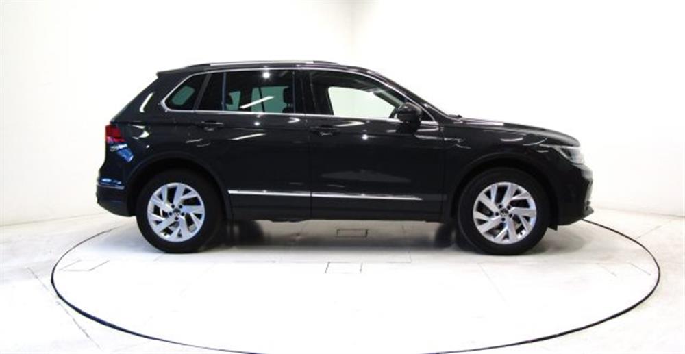 Tiguan   Tiguan 2.0 TDI DSG 4MOTION