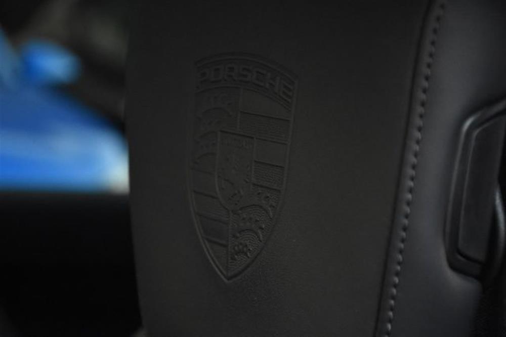 Taycan   Taycan 4 Cross Turismo *21