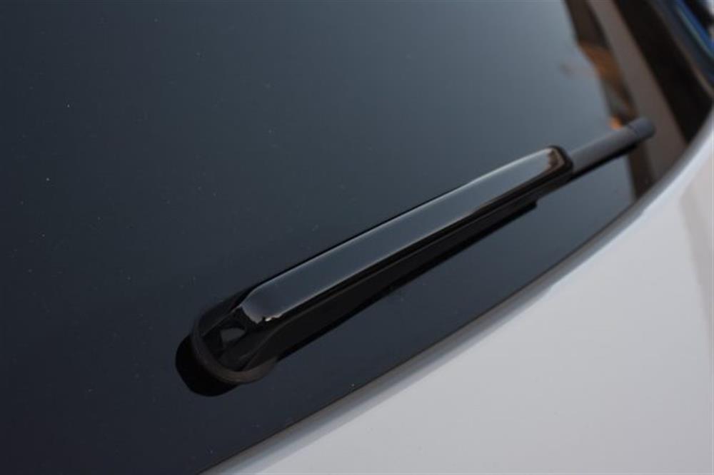 Taycan   Taycan 4 Cross Turismo *21