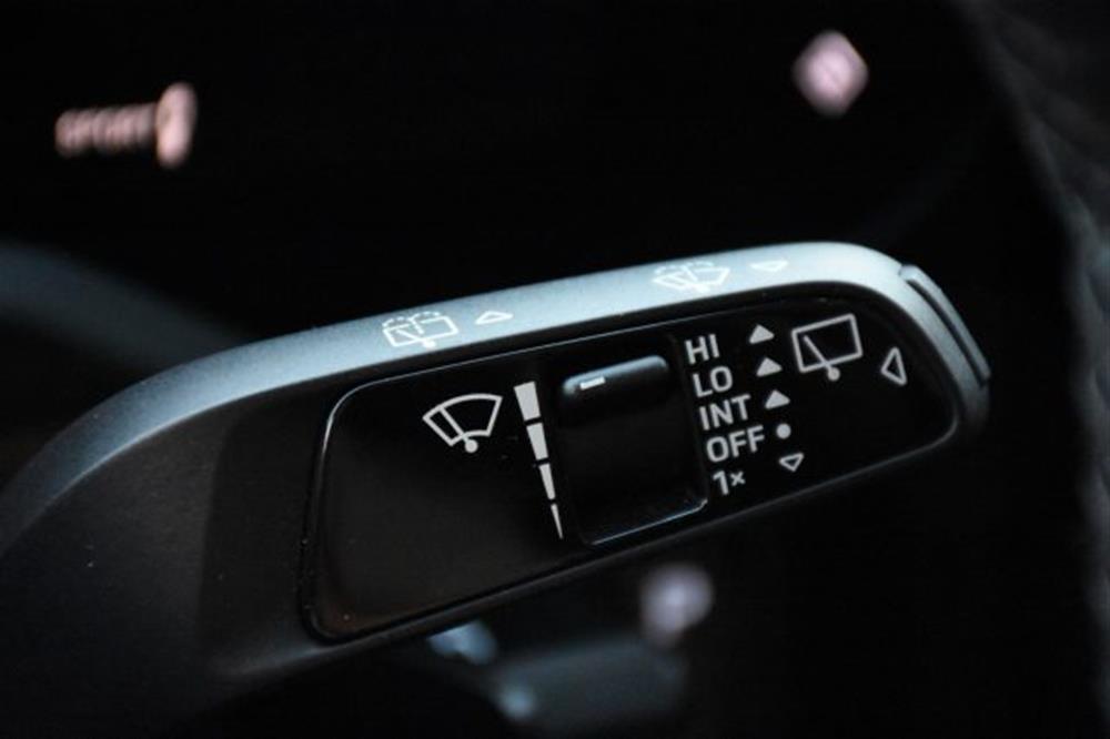 Taycan   Taycan 4 Cross Turismo *21