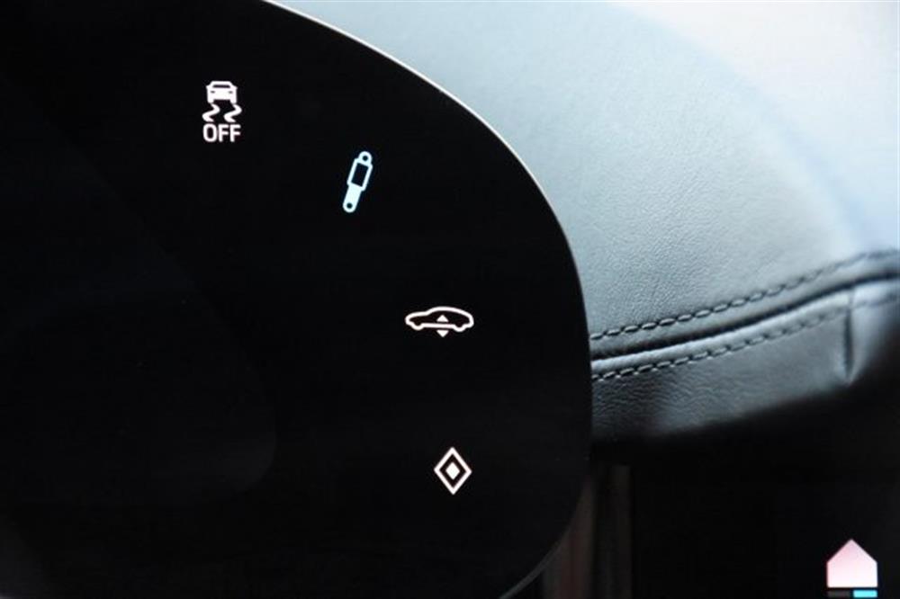 Taycan   Taycan 4 Cross Turismo *21