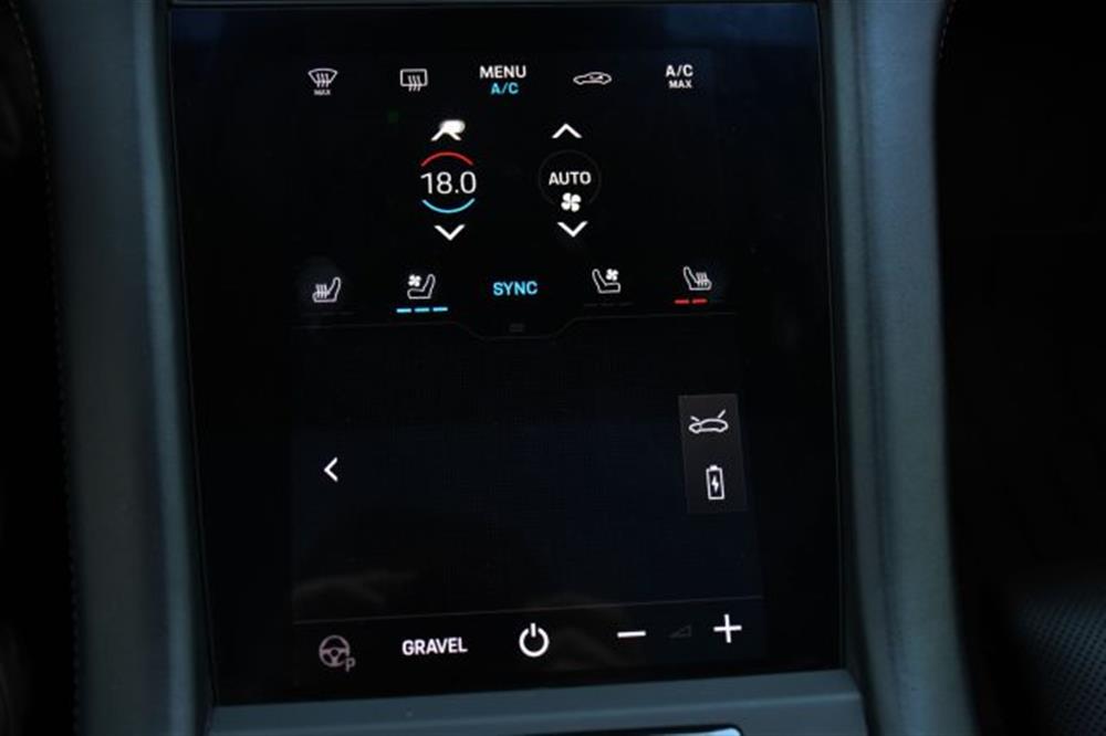 Taycan   Taycan 4 Cross Turismo *21