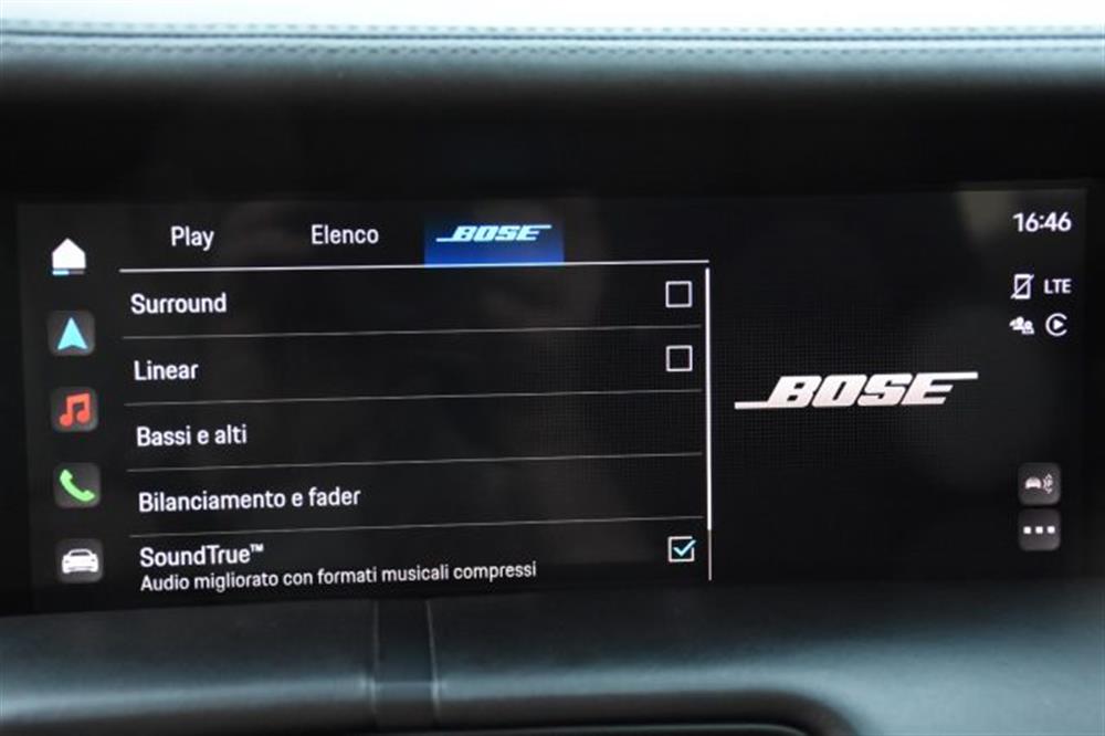 Taycan   Taycan 4 Cross Turismo *21