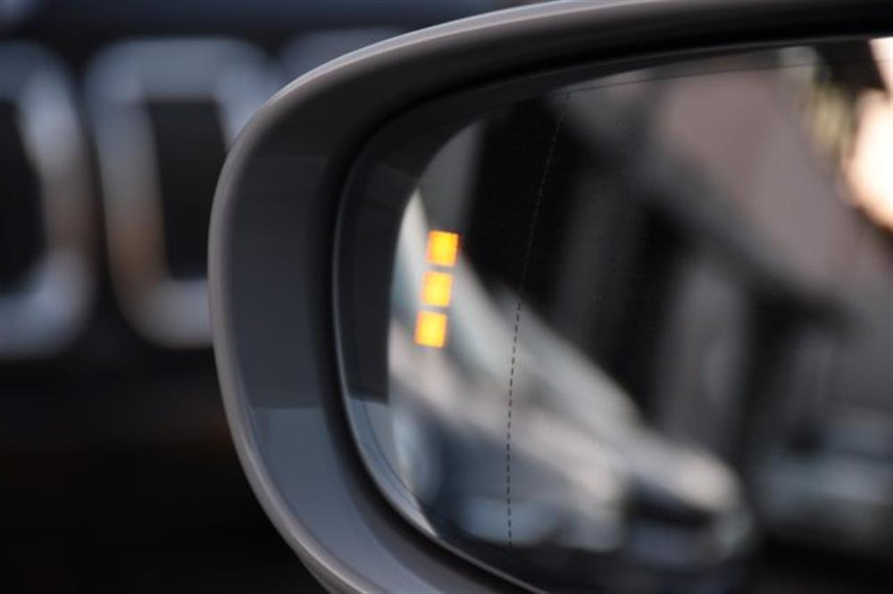 Taycan   Taycan 4 Cross Turismo *21