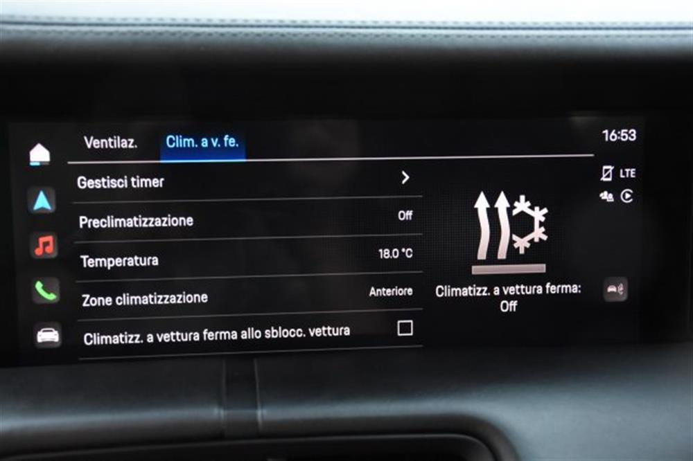 Taycan   Taycan 4 Cross Turismo *21