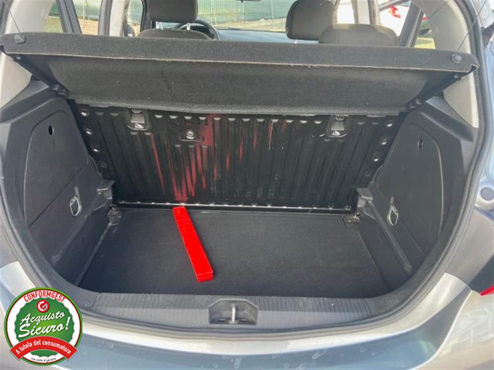 Corsa   Corsa 1.4 90CV GPL Tech 5