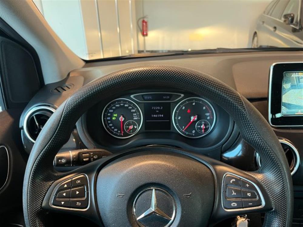 B 180   B 180 d EXECUTIVE 109CV 6M