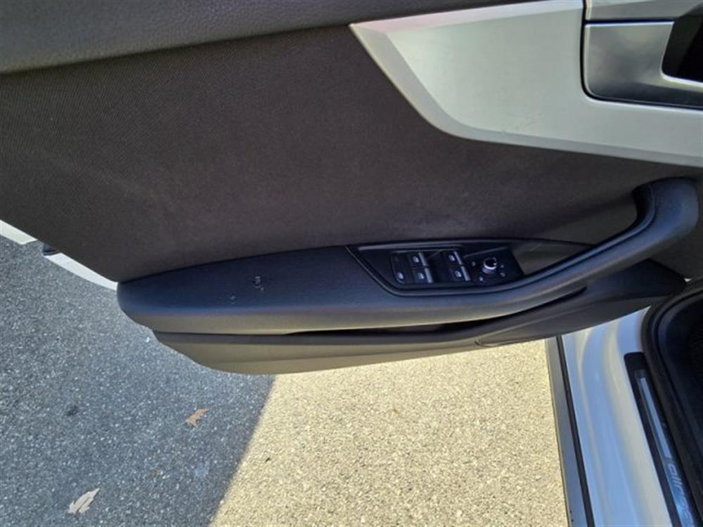 A4 allroad   A4 allroad 2.0 TDI 190 CV S tro