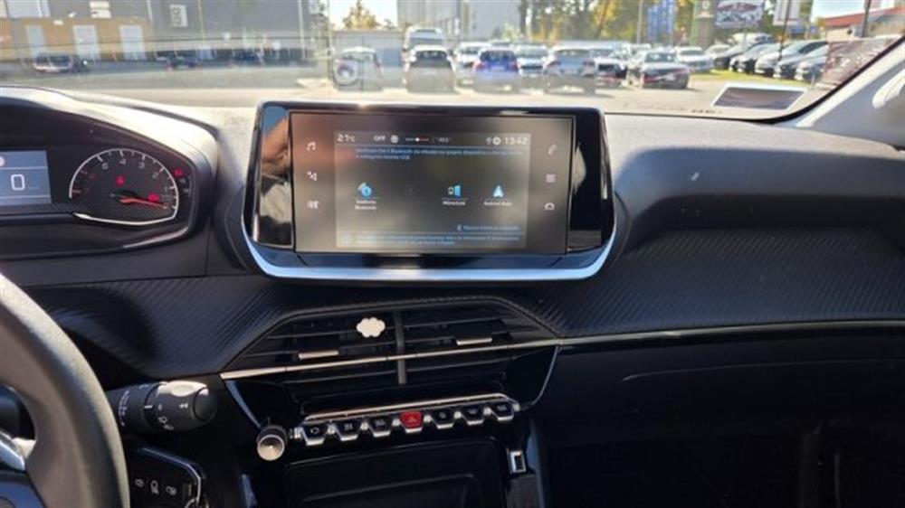 208   208 PureTech 75 5 porte