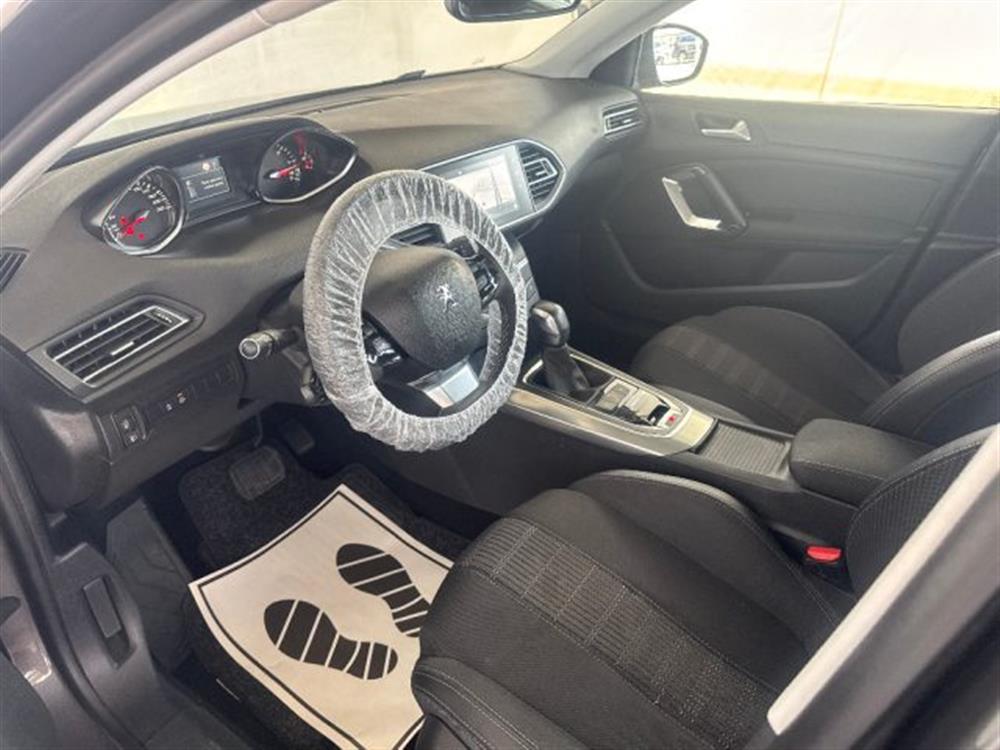 308   308 BlueHDi 120cv S&S EA