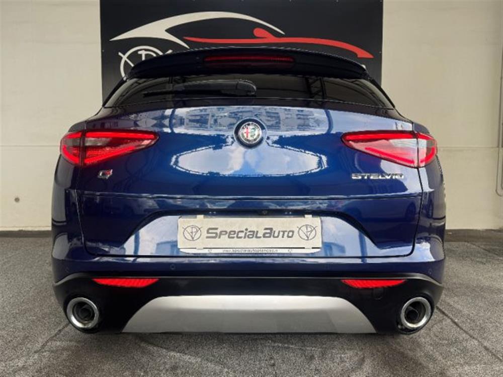 Stelvio   Stelvio cil. 2.2 TD 210cv AT