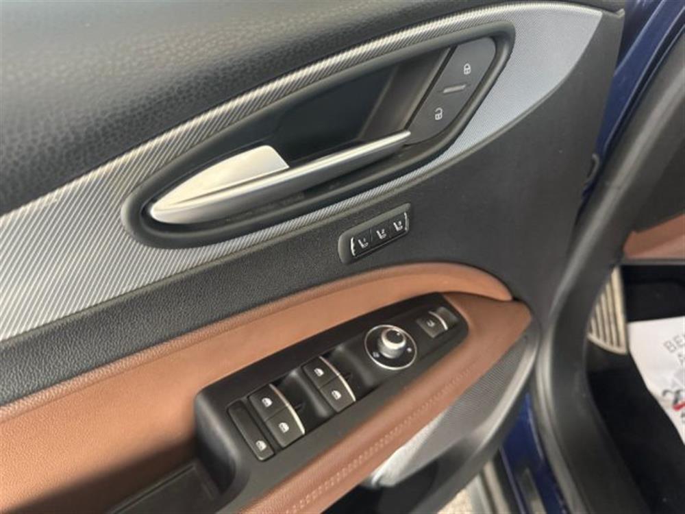 Stelvio   Stelvio cil. 2.2 TD 210cv AT