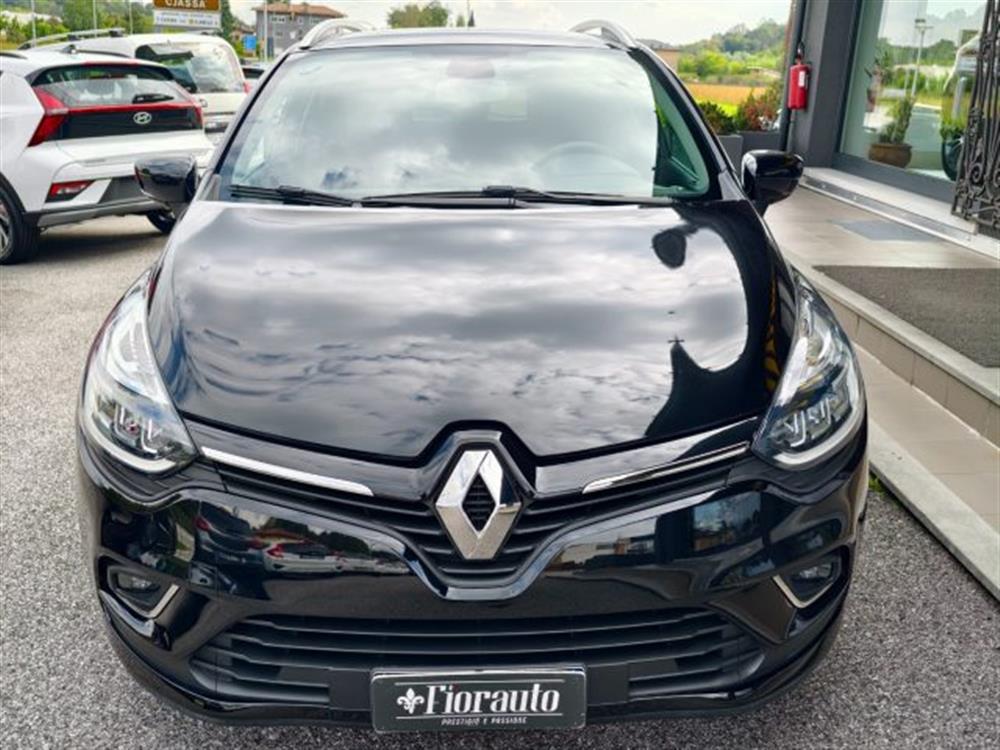 Clio   Clio Sporter TCe 12V 75 C